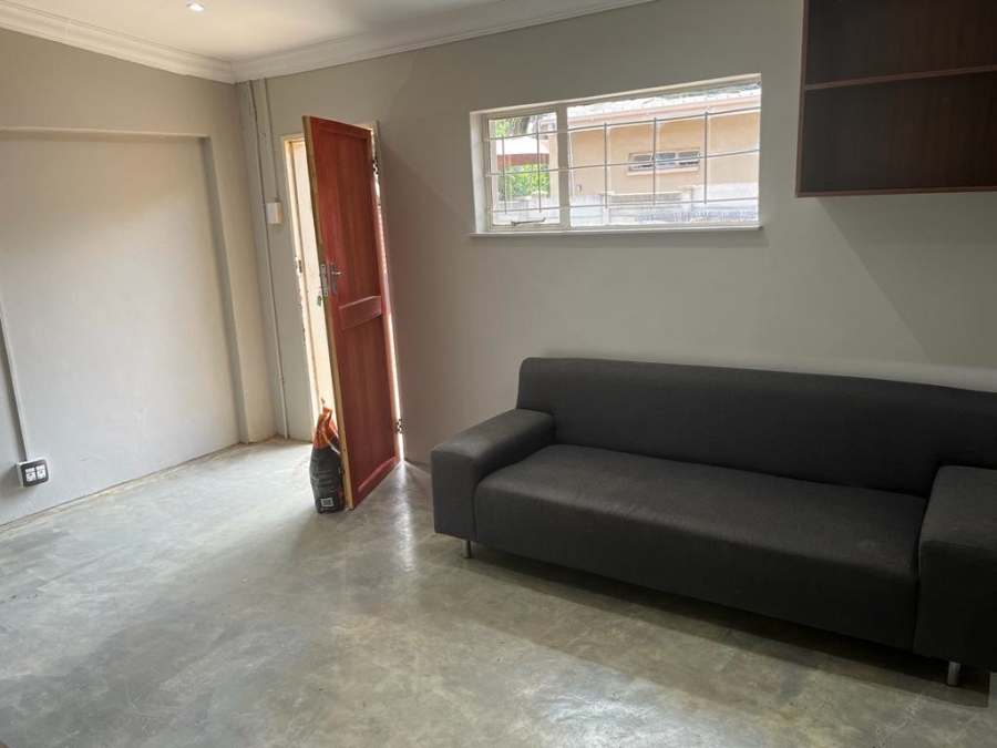 5 Bedroom Property for Sale in Langenhovenpark Free State